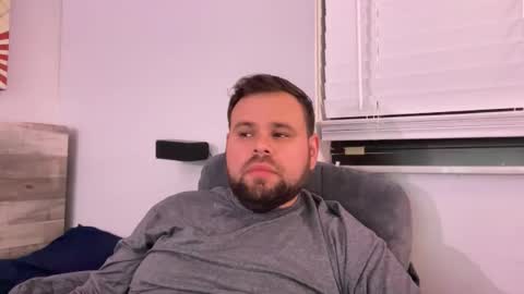 Snapshot of dendriz chatting on 05-11-26, 01:44 dendriz online show from 05-11-26, 01:44