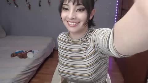 Snapshot of deni_bloom chatting on 02-20-25, 09:31 Denisse    schedule Monday to Friday 1300-1900 mexican time Saturday-maybe it could be a surprise IDEPENDENT MODEL online show from 02-20-25, 09:31