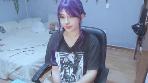 Snapshot of deni_bloom chatting on 10-15-25, 06:13 Denisse    schedule Monday to Friday 1300-1900 mexican time Saturday-maybe it could be a surprise IDEPENDENT MODEL online show from 10-15-25, 06:13