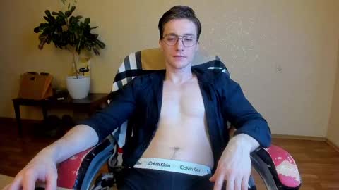 Snapshot of deni_boy99 chatting on 02-26-25, 09:16 Deni online show from 02-26-25, 09:16