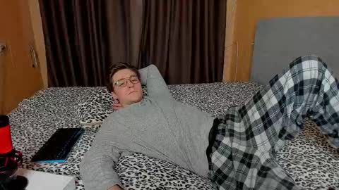 Deni online show from 12-17-25, 11:38