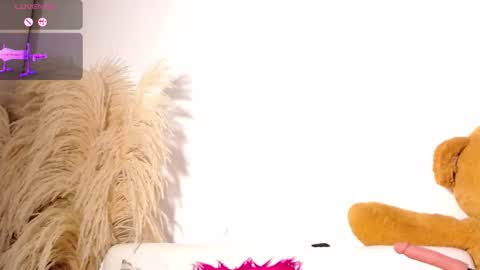   online show from 10-15-25, 06:35