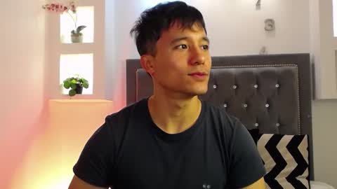 Snapshot of denizer_healer chatting on 11-20-25, 01:00 DENIZER online show from 11-20-25, 01:00