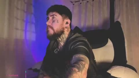 Oliver online show from 04-14-26, 03:01