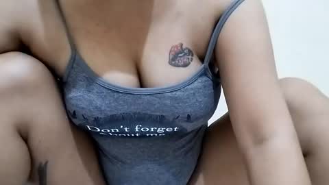 Sarina online show from 05-12-26, 05:48