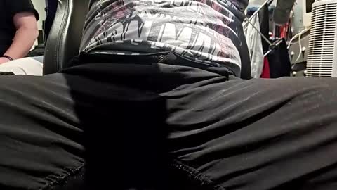 dennis210586 online show from 05-19-26, 10:27