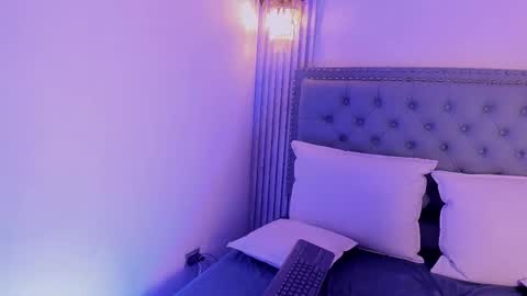 Denisse  online show from 02-11-26, 07:30