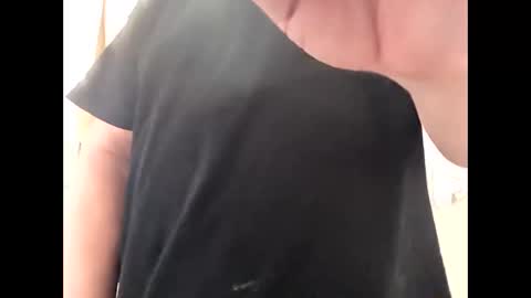 Snapshot of denverdljo chatting on 02-15-26, 08:38 Denverdljo online show from 02-15-26, 08:38