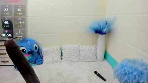 Snapshot of denychantall chatting on 06-11-26, 05:16 denychantall online show from 06-11-26, 05:16