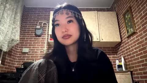 Emma online show from 02-19-26, 03:08