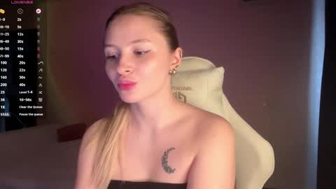 Vi  Victoria online show from 03-28-26, 01:11