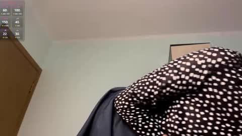 Luna online show from 05-11-26, 04:04