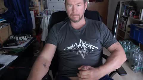 Snapshot of depraved45 chatting on 01-17-26, 08:30 depraved45 online show from 01-17-26, 08:30