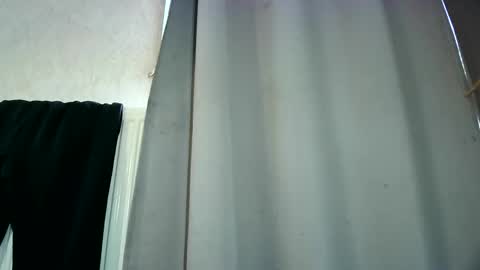 dereck59 online show from 04-11-26, 08:18