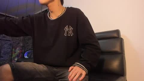 Dereck Boy online show from 03-30-26, 04:13