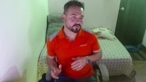 Snapshot of dereck_mills3 chatting on 03-21-26, 01:10 Dereck Mills3 online show from 03-21-26, 01:10