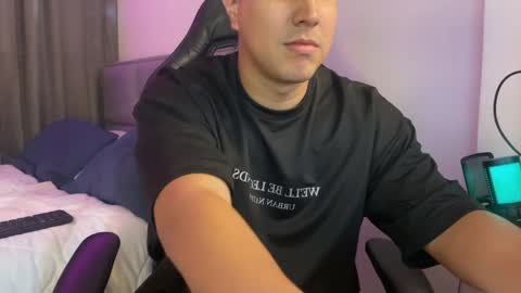 Dereck online show from 02-03-25, 09:29