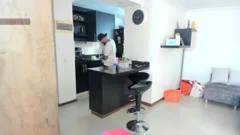 dereckgreen online show from 04-14-26, 06:47