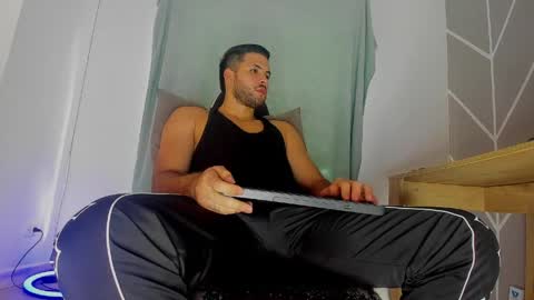 dereckhardd online show from 04-05-26, 09:01