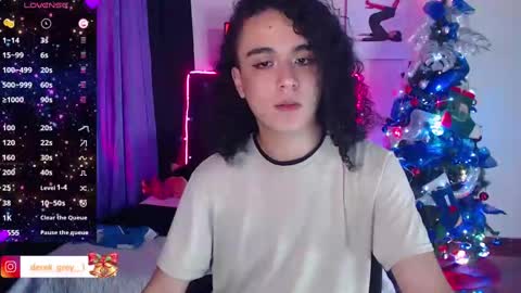 Derek independent online show from 12-26-24, 10:09