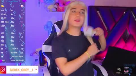 Derek independent online show from 10-10-25, 05:23