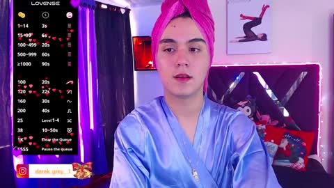 derek grey online show from 12-20-24, 06:02