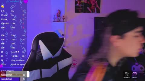 Snapshot of derek_greyy_ chatting on 02-03-26, 06:13 derek grey online show from 02-03-26, 06:13