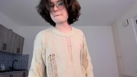 Derek online show from 04-16-26, 09:39