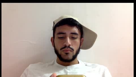 Snapshot of derek_smiith chatting on 01-18-25, 08:30 Derek smiith online show from 01-18-25, 08:30