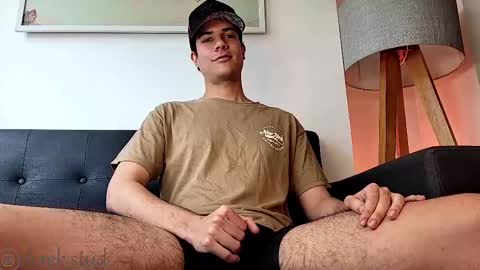 Derek independent model  online show from 03-02-25, 05:36