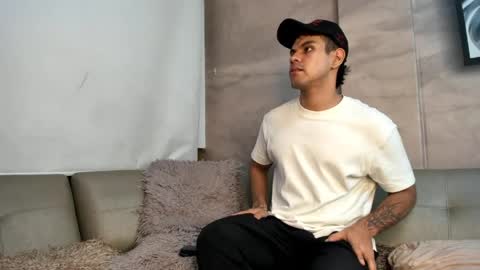 derek_voss online show from 04-12-26, 03:55