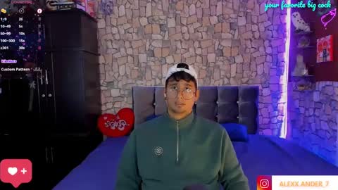 Snapshot of derekk_cute chatting on 12-09-24, 07:50 DEREKK online show from 12-09-24, 07:50