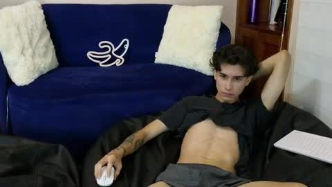 Derek online show from 11-18-25, 10:47