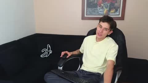 Derek online show from 05-20-26, 05:41