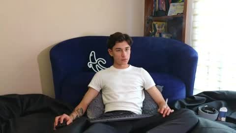 Derek online show from 06-16-26, 09:28