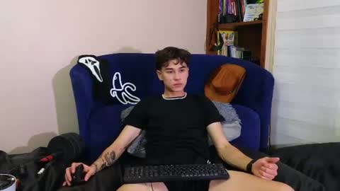 Derek online show from 06-24-26, 12:31