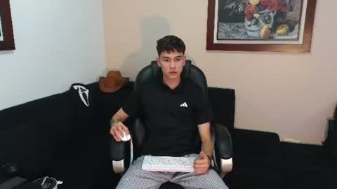 Derek online show from 07-04-26, 11:00