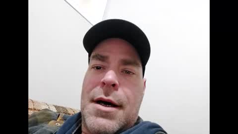 Snapshot of derf007 chatting on 02-22-25, 12:19 derf007 online show from 02-22-25, 12:19
