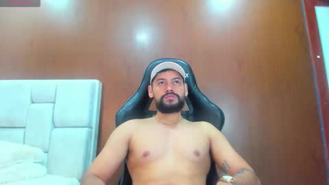 Snapshot of derrybigger_cm chatting on 03-21-26, 06:55 DerryBigger CM online show from 03-21-26, 06:55