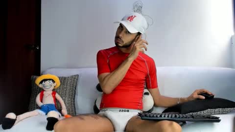 Snapshot of derrymaster chatting on 02-12-26, 03:51 JhimyMaster online show from 02-12-26, 03:51