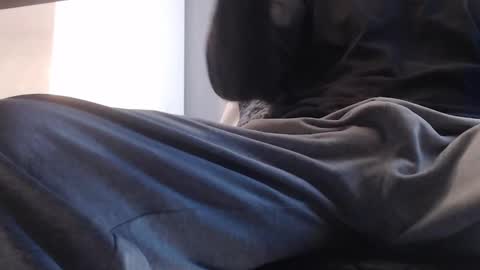 derstier02 online show from 10-29-25, 11:01