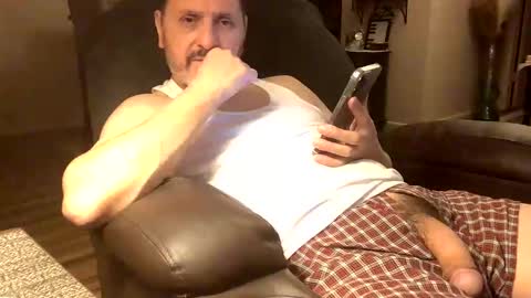 Snapshot of desertdaddy658488 chatting on 02-07-26, 05:11 desertdaddy658488 online show from 02-07-26, 05:11