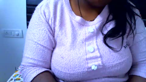 Snapshot of desi_punjabn chatting on 12-13-24, 08:41 simran online show from 12-13-24, 08:41