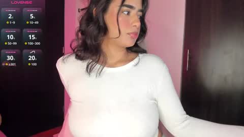 Sophie  online show from 07-23-26, 01:58