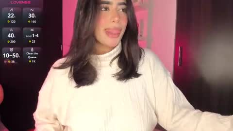 Sophie  online show from 07-24-26, 12:41