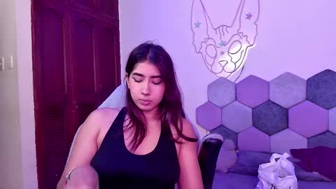 TORI AND MR. BEAR online show from 09-10-25, 12:38