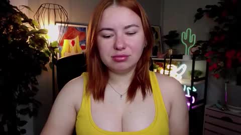 LAYLA online show from 09-16-25, 06:25