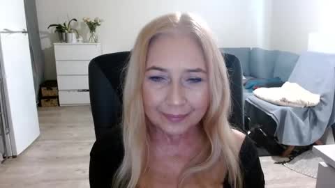 S O F I A online show from 01-19-25, 07:57