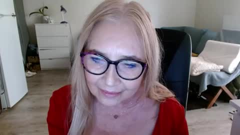 S O F I A online show from 02-03-25, 03:17