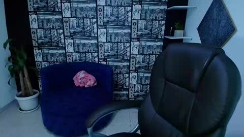 Snapshot of desiring__angel chatting on 01-10-26, 06:04 Desiring Angel online show from 01-10-26, 06:04